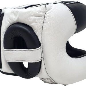 DurableBoxing head guard with adjustable fit and breathable lining.