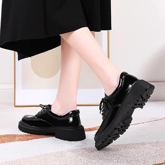 women’s black leather tennis shoes women's black leather tennis shoes