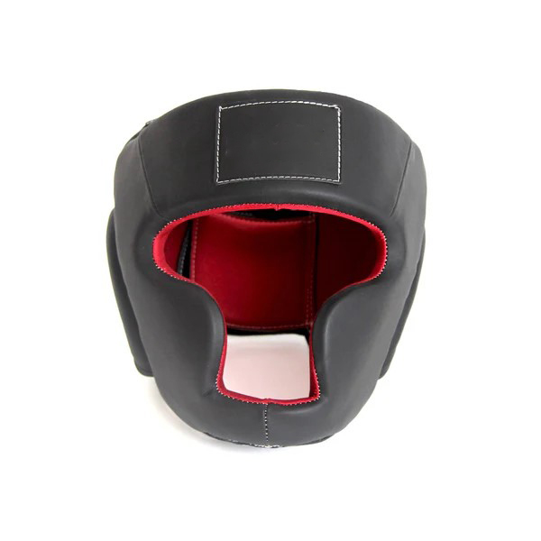 Boxing headgear Durable boxing headgear with adjustable fit and breathable lining.
