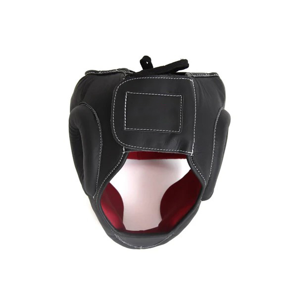 Boxing headgear Durable boxing headgear with adjustable fit and breathable lining.
