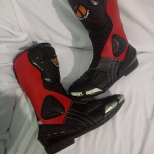 black patent leather shoes