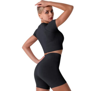 womens gym clothes​